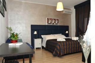 Check-inn Rooms, Rome