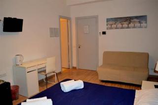 Check-inn Rooms, Rome