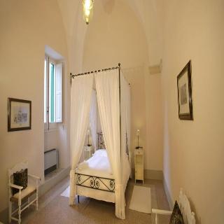 Palazo Guglielmo, Puglia