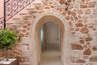 Serenissima Boutique Hotel
