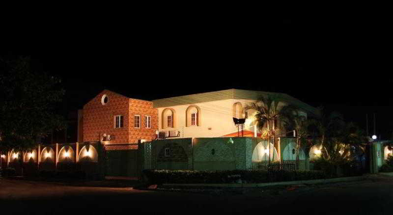 Charlie's Place and Suites