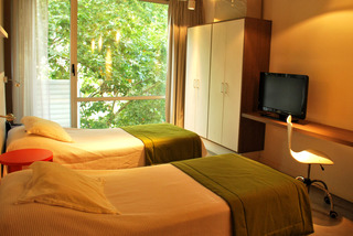 Room thumbnail 9