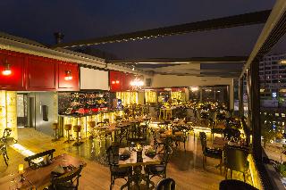 Check Inn Hotel