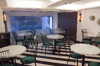 The22 Hotel