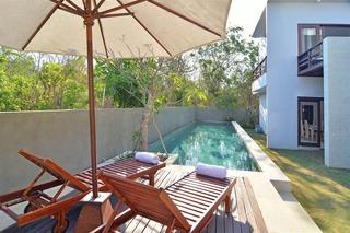 Pool thumbnail 21