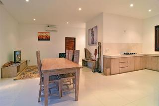 Room thumbnail 8