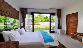 Room thumbnail 13