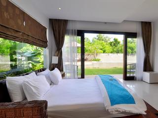 Room thumbnail 23