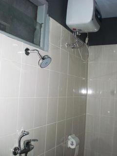 Room thumbnail 6