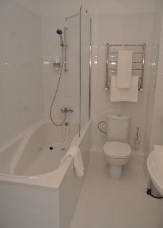 Room thumbnail 5