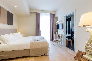 Hotel 900, Abruzzo