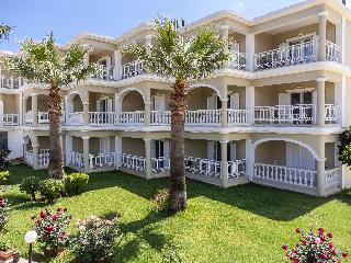 Arkadia Luxury Hotel Apartments