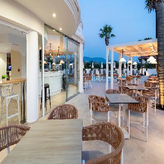 Arkadia Luxury Hotel Apartments