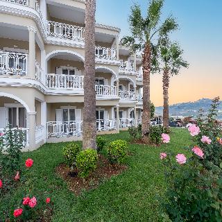 Arkadia Luxury Hotel Apartments