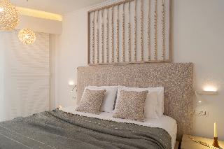 Arkadia Luxury Hotel Apartments