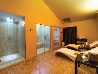 Palazzo Bezzi, Ravenna