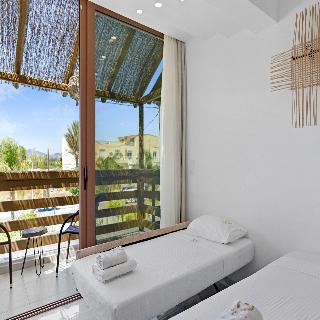 Alia Luxury Suites, ,