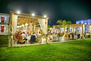 Alia Luxury Suites, ,