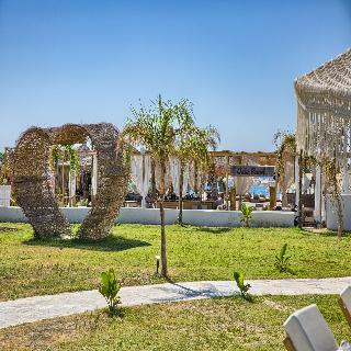 Alia Luxury Suites, ,