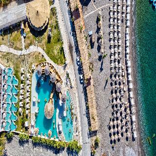 Alia Luxury Suites, ,