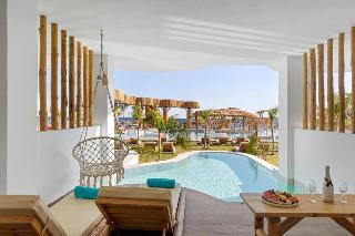 Alia Luxury Suites, ,