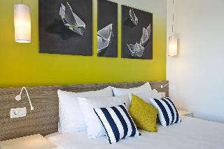 Room Room