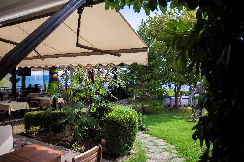 Restaurant thumbnail 4
