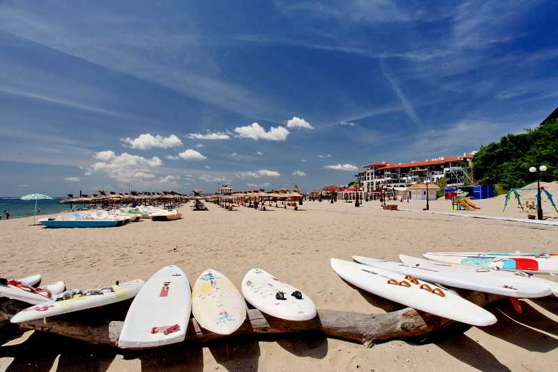Beach thumbnail 7