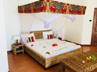Room thumbnail 1
