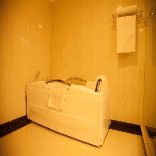 Room thumbnail 19