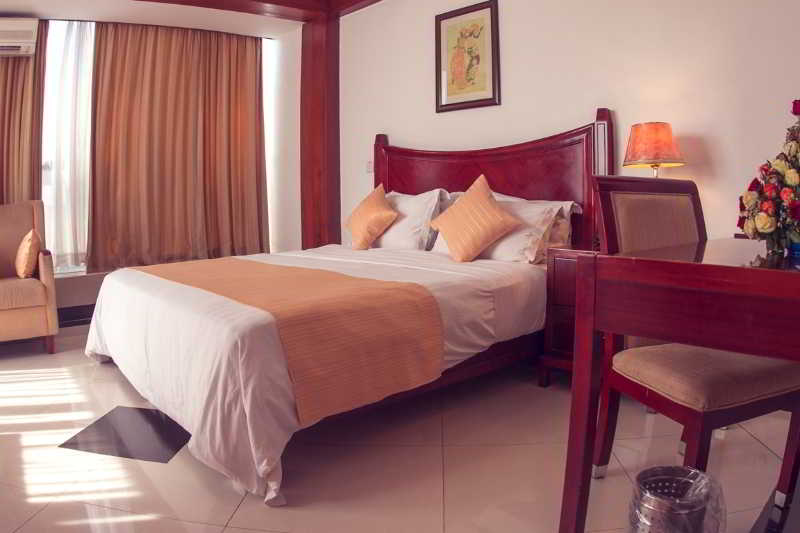 Room thumbnail 2