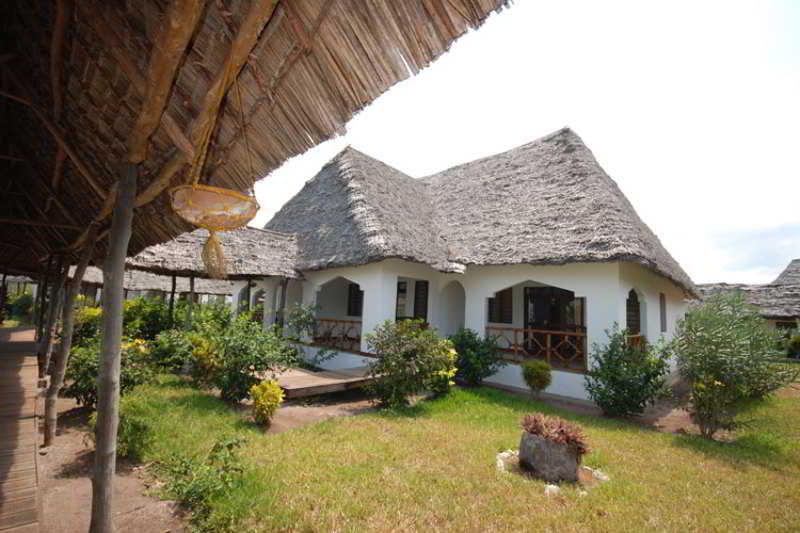 General view thumbnail 6
