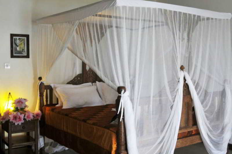 Room thumbnail 26