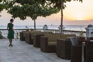 Terrace thumbnail 51