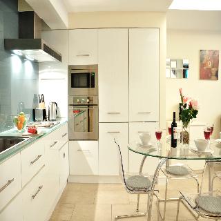 Amber Nike Apartments, Londyn