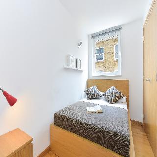 Amber Nike Apartments, Londyn