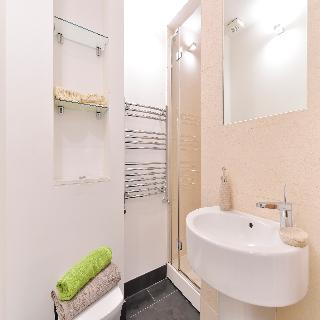 Amber Nike Apartments, Londyn