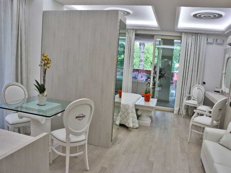 Bovelacci Hotel Paradiso, Rimini