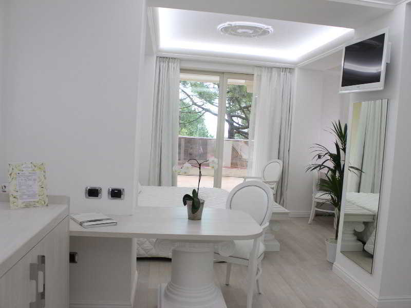 Bovelacci Hotel Paradiso, Rimini