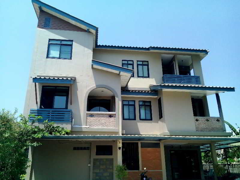 General view thumbnail 1