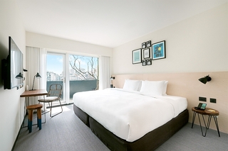 Room:DBL.ST-1