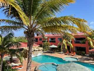 Del Rey Apartments