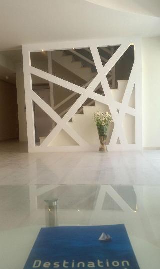 Grand Theoni Hotel Suites & Spa