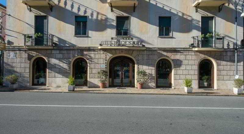 Giulio Cesare Hotel, Genoa