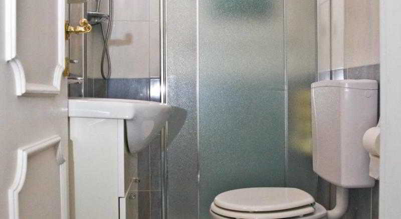 Giulio Cesare Hotel, Genoa