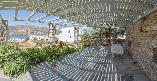 Yperia Hotel