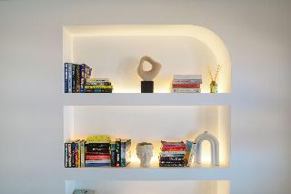 Yperia Hotel