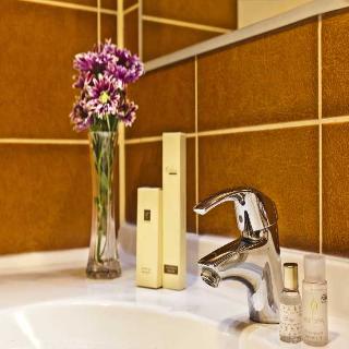 Yesterday Hotel