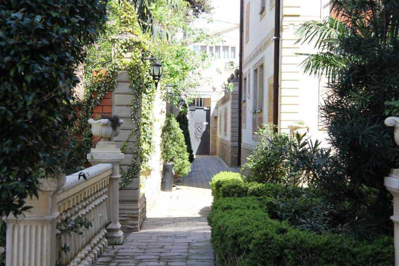 General view thumbnail 25