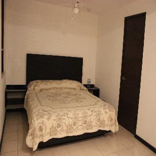 Room thumbnail 8